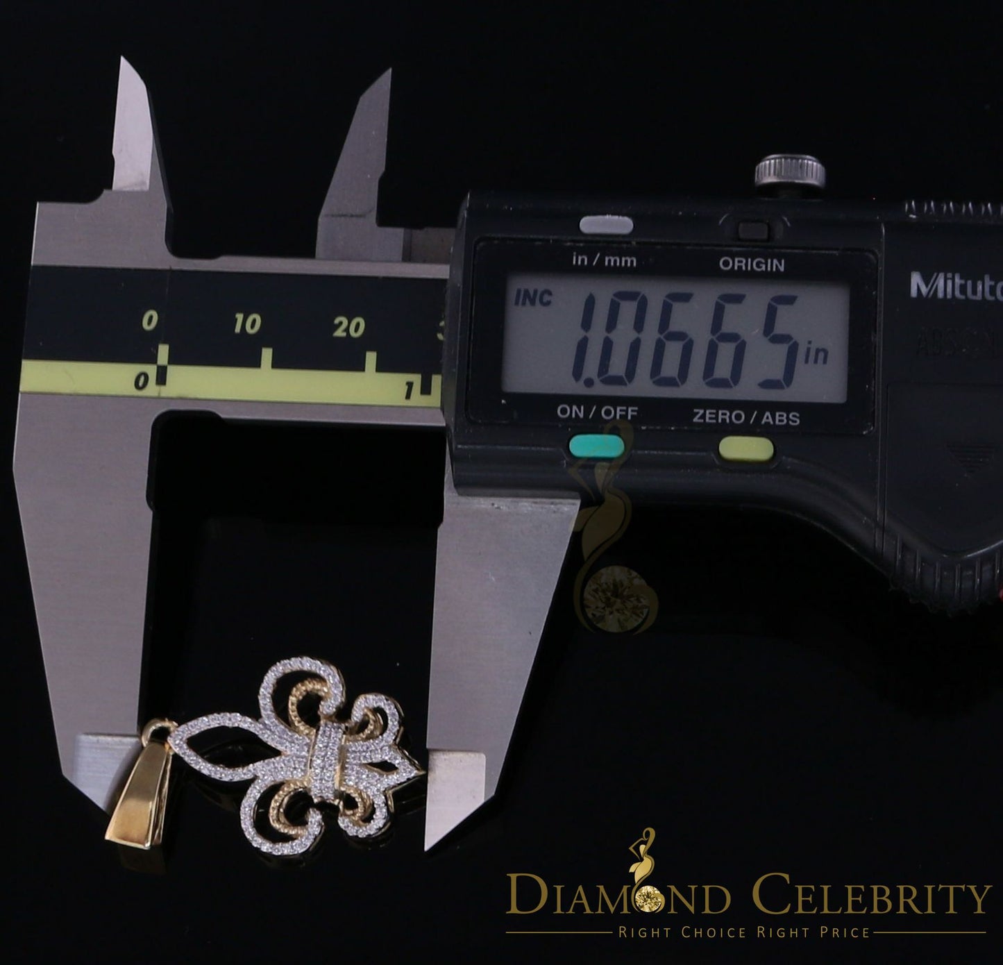 DiamondCelebritees Yellow 925 Sterling Silver Fleur de Lis Pendant with 0.93ct Cubic Zirconia Stone