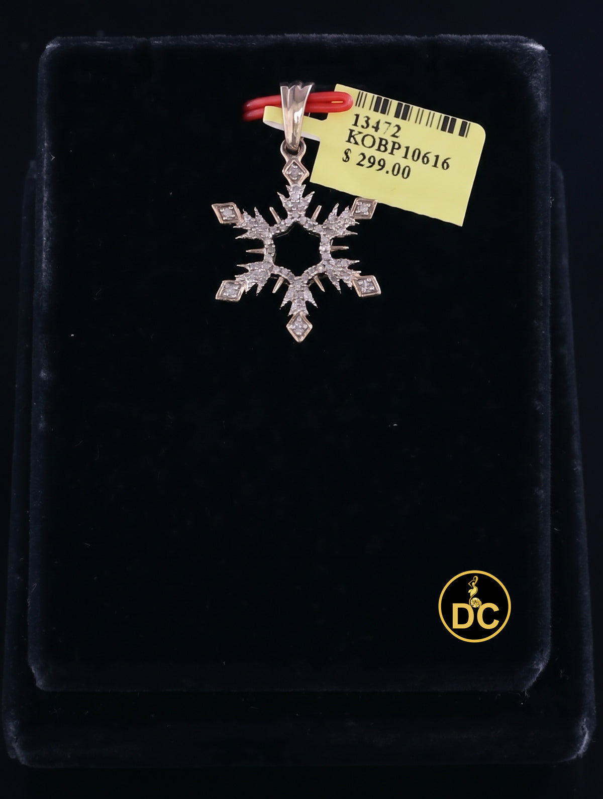 DiamondCelebritees 925 Sterling Yellow Silver Snowflake Pendant Necklace with 0.15ct Real Diamonds