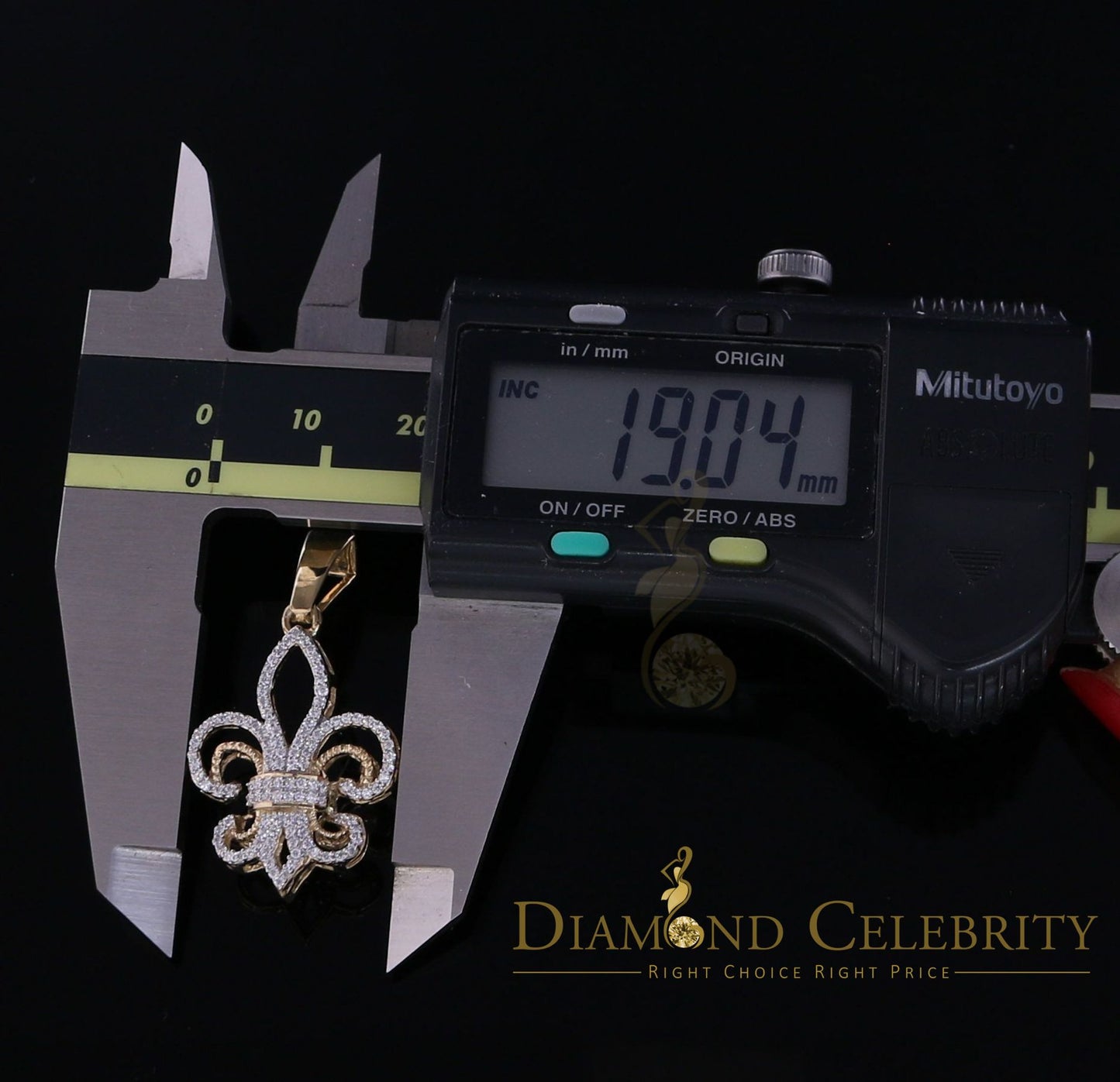 DiamondCelebritees Yellow 925 Sterling Silver Fleur de Lis Pendant with 0.93ct Cubic Zirconia Stone