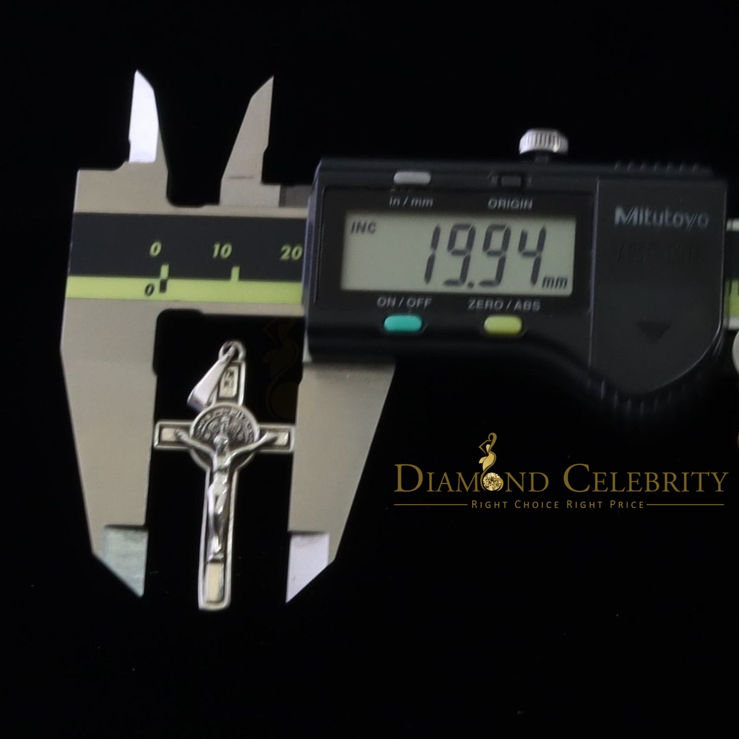 DiamondCelebritees 925 Sterling Silver Men's/Women's Jesus Cross Pendant White Religious