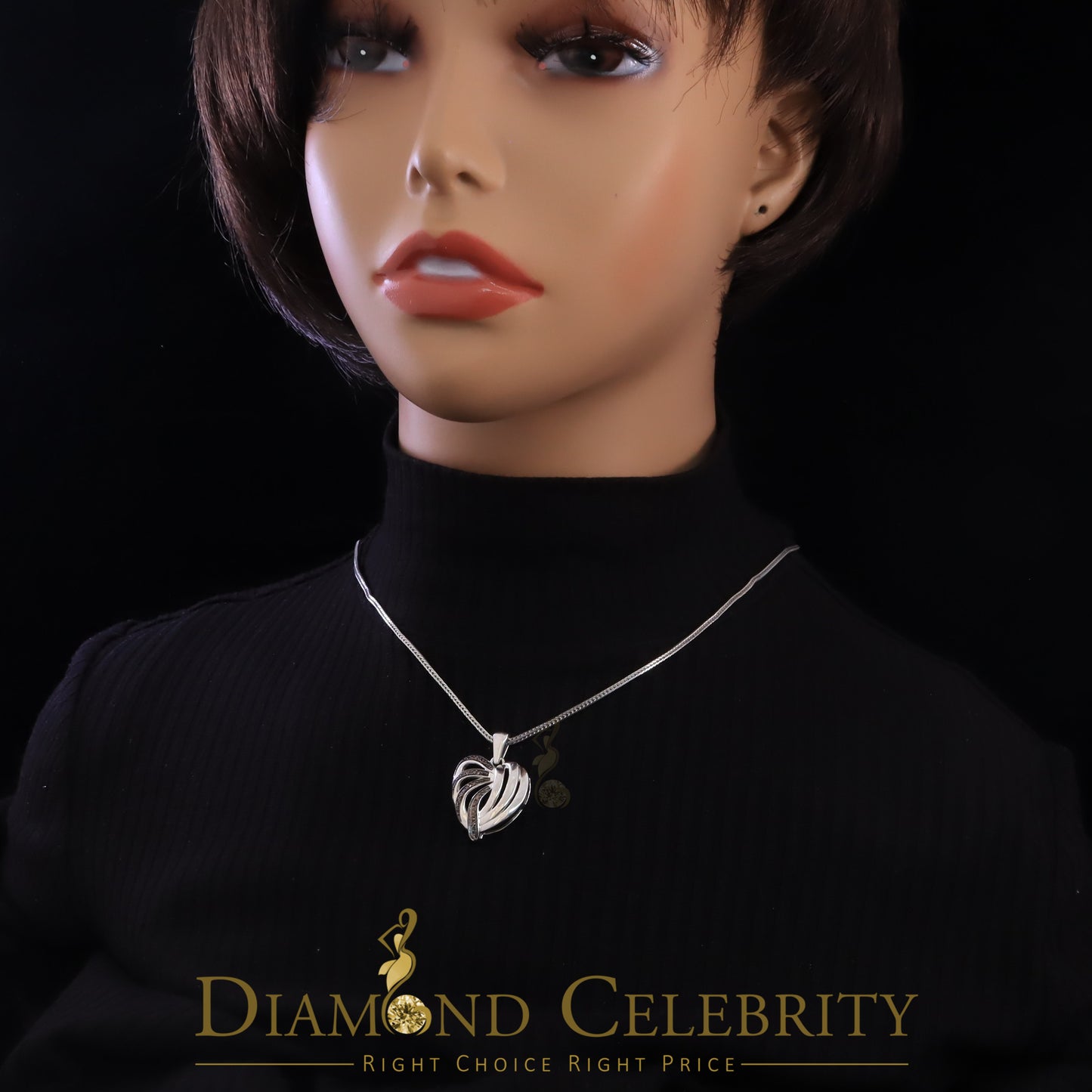 DiamondCelebritees White Heart Shape looking 925 Sterling Silver Pendant 0.22ct Cubic Zirconia