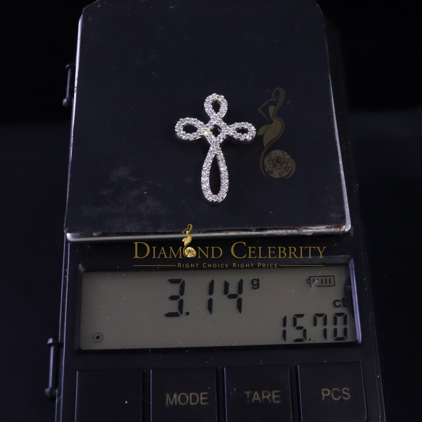 DiamondCelebritees White Charming Necklace 925 Sterling Silver Pendant with 3.41ct Cubic Zirconia